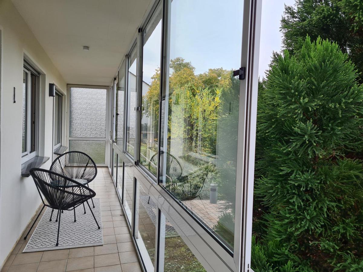 4-Zimmer-Ferienwohnung, Modern, Kueche, Wlan, Netflix Castrop-Rauxel Exterior photo
